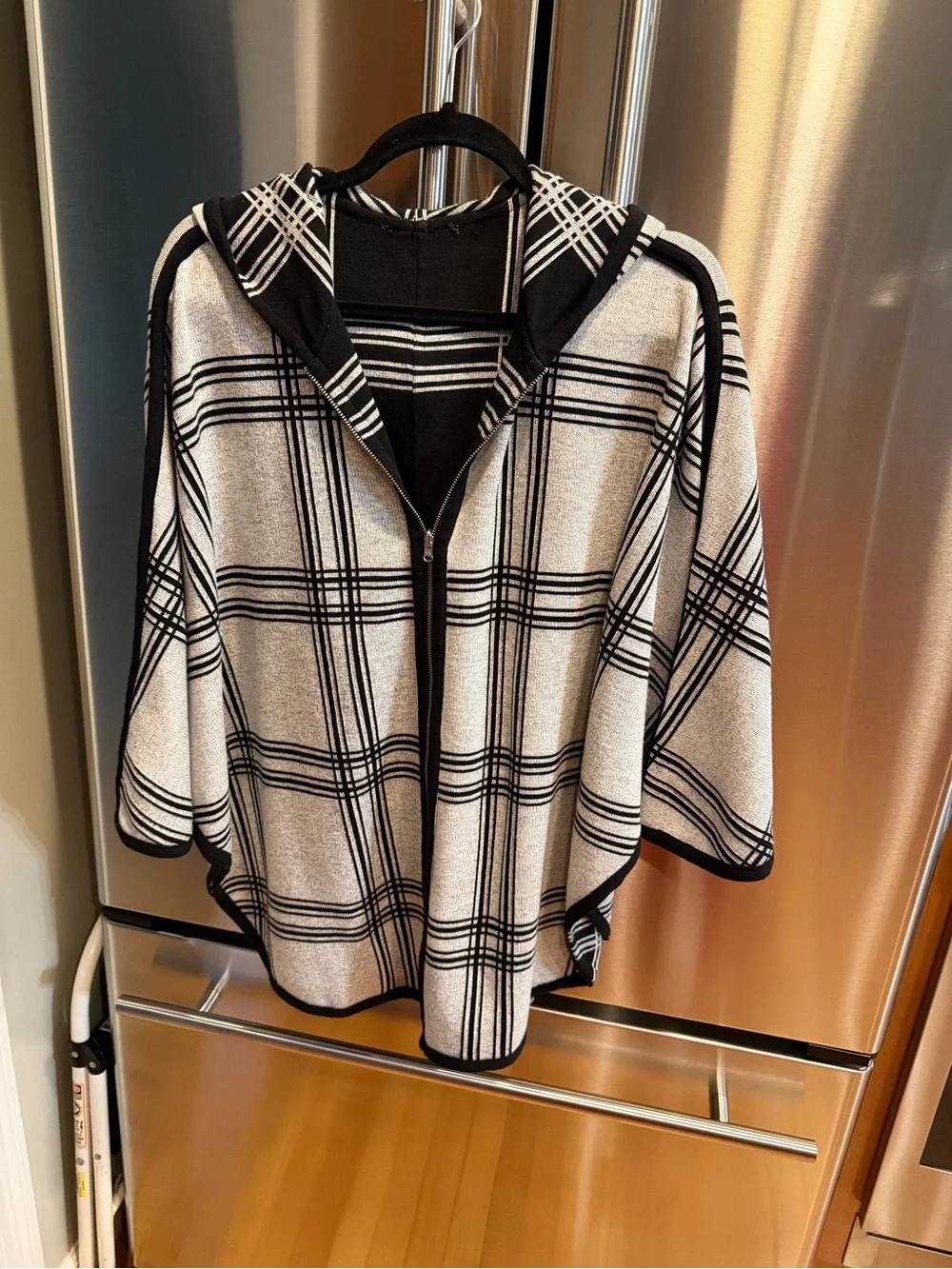 Black & White Plaid Hooded Zip Poncho - Women Tops